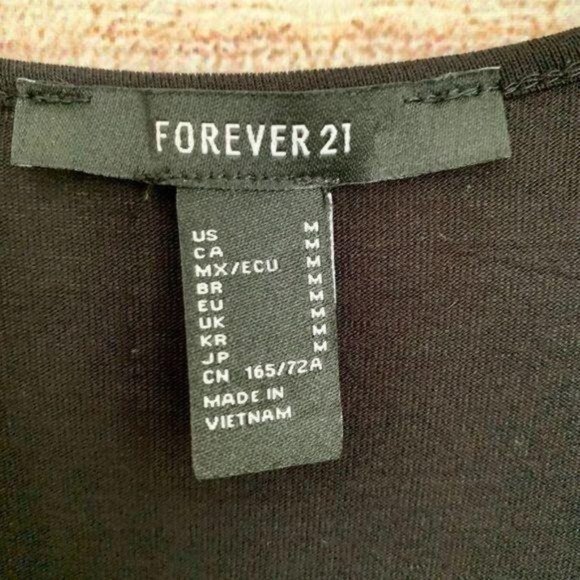 Forever 21 Black Wrap Top Romper - Picture 3 of 4